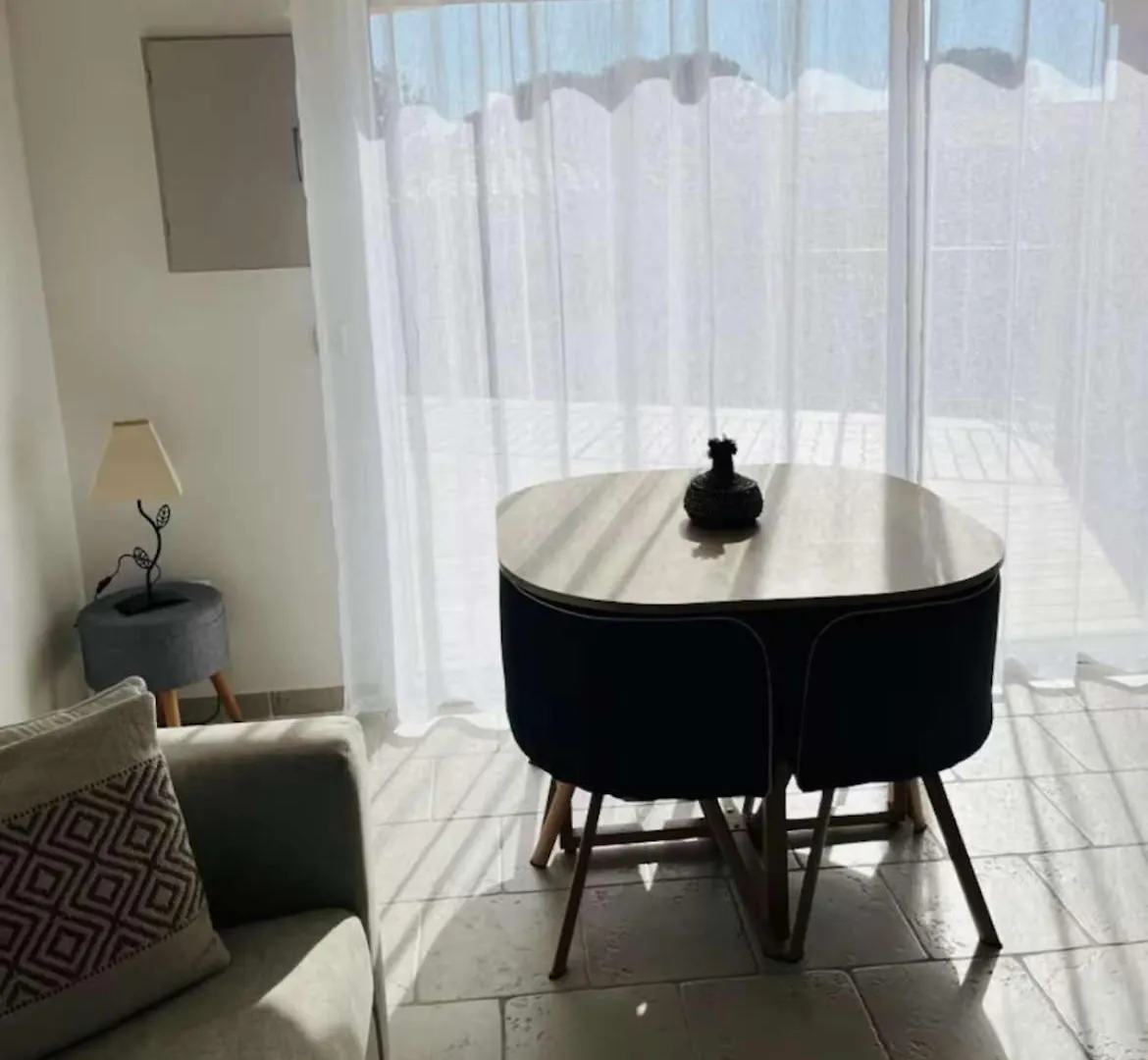 Apartment Hebergement Cosy Vidauban